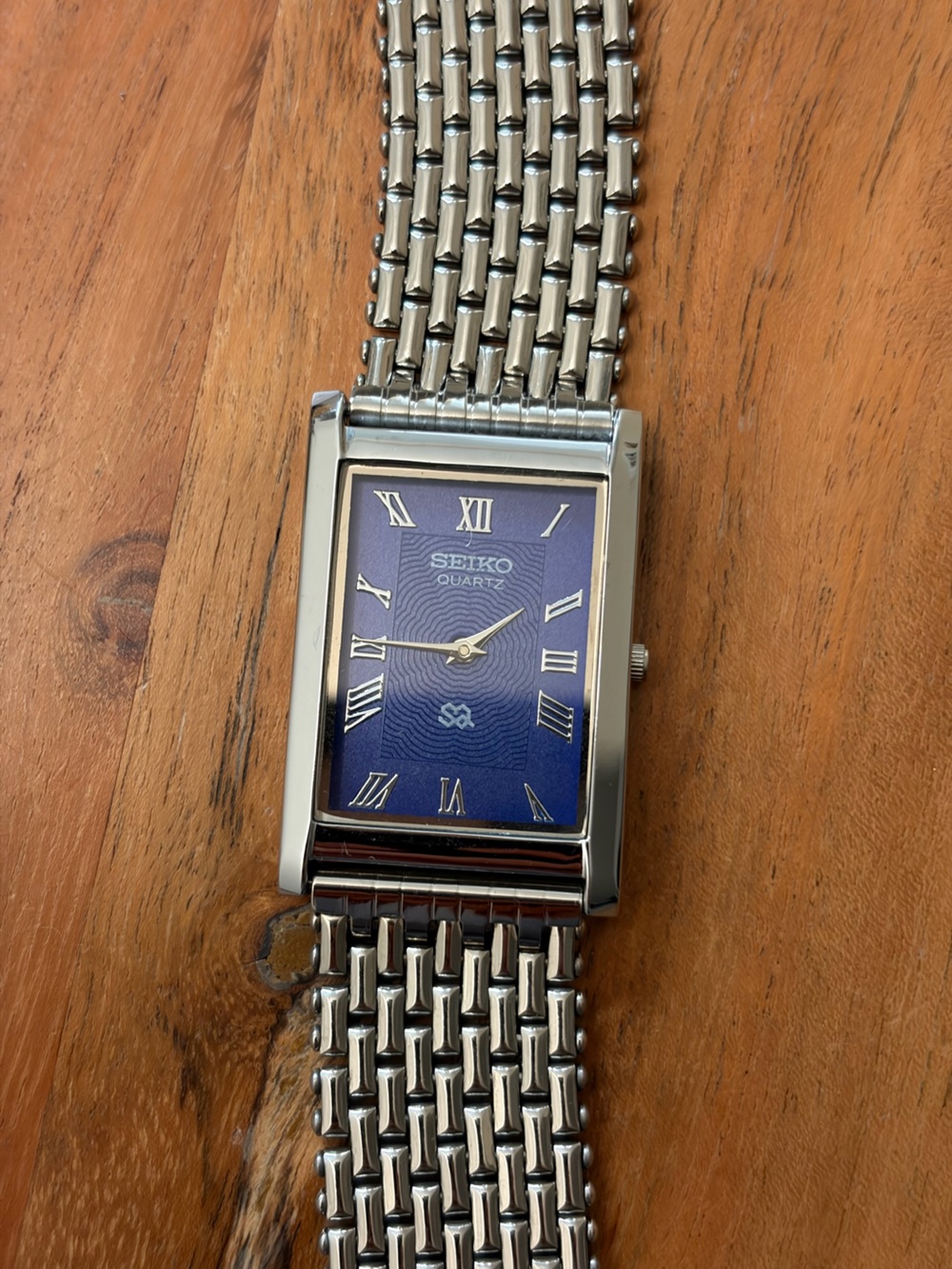 Vintage Seiko Tank watch Blue dial Silver Bezel with Steel Bracelet